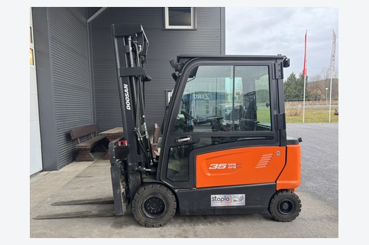 Doosan B35X-7 Plus