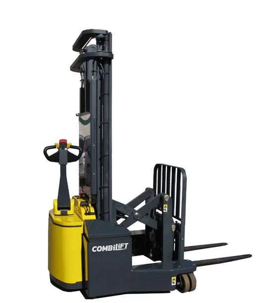 Combilift Combi-WR4 Schmalgang-Schubmaststapler