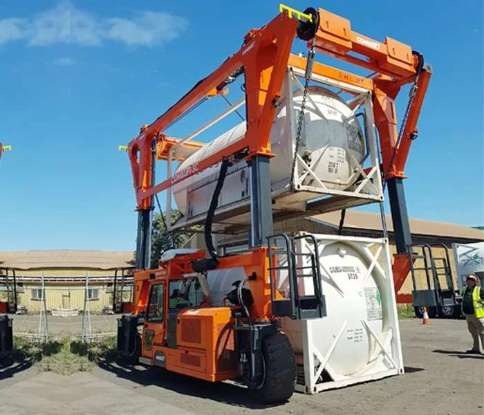 Combilift Combi-SC3TA Telescopic Chain