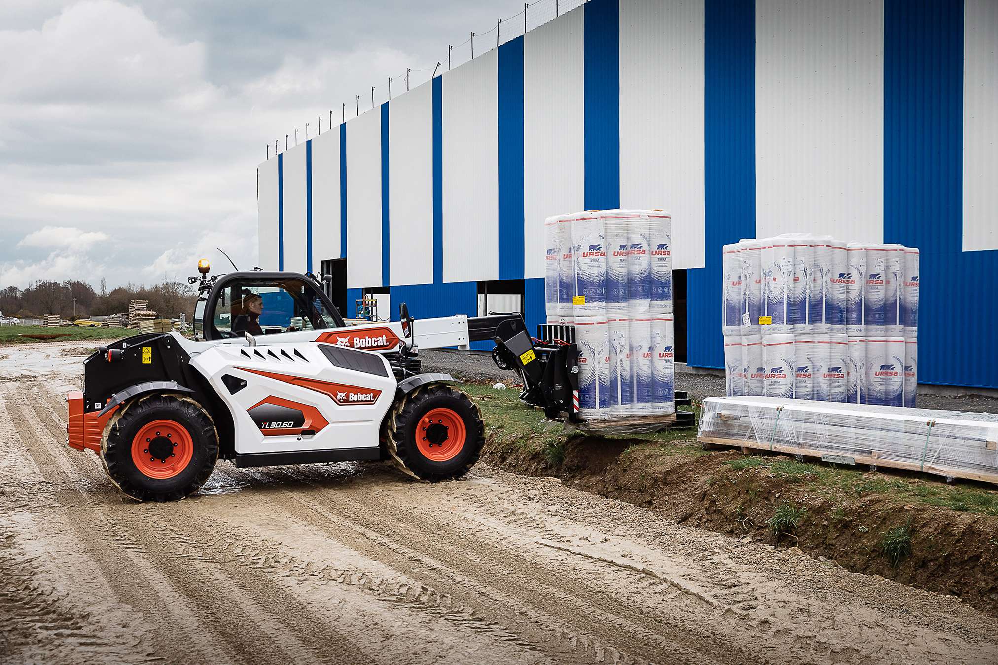 Bobcat TL30.60 Teleskoplader im Einsatz