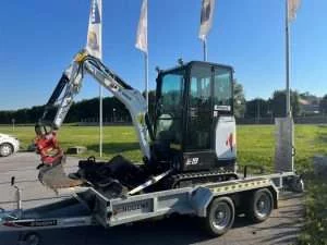 Bobcat E19, Bild 2