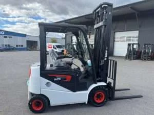 Bobcat B25NS, Bild 4