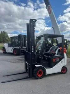 Bobcat B25NS, Bild 8