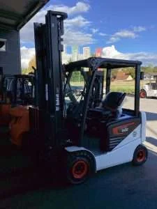 Bobcat B25NS, Bild 9