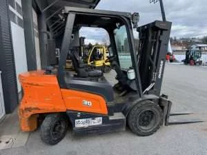Doosan D30NXS, Bild 1